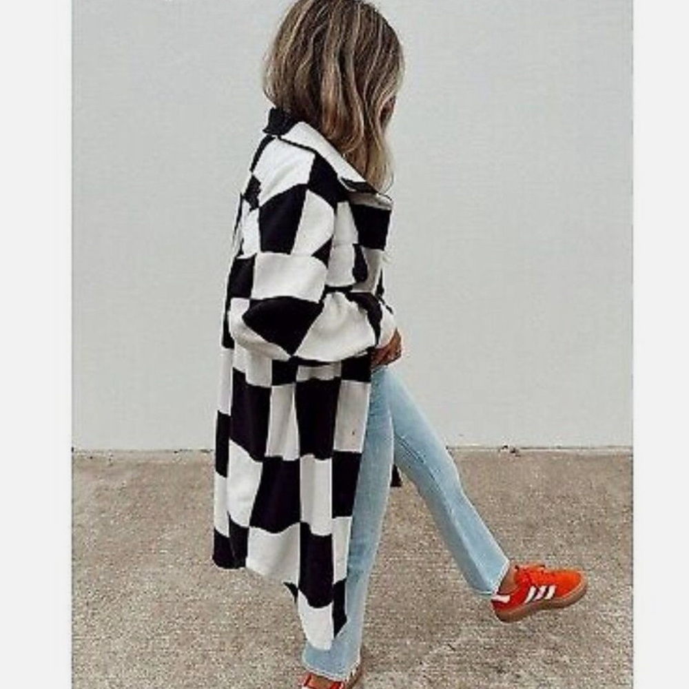 Ascot + Hart Checkered Fleece Graphic Shacket Black/White -XS